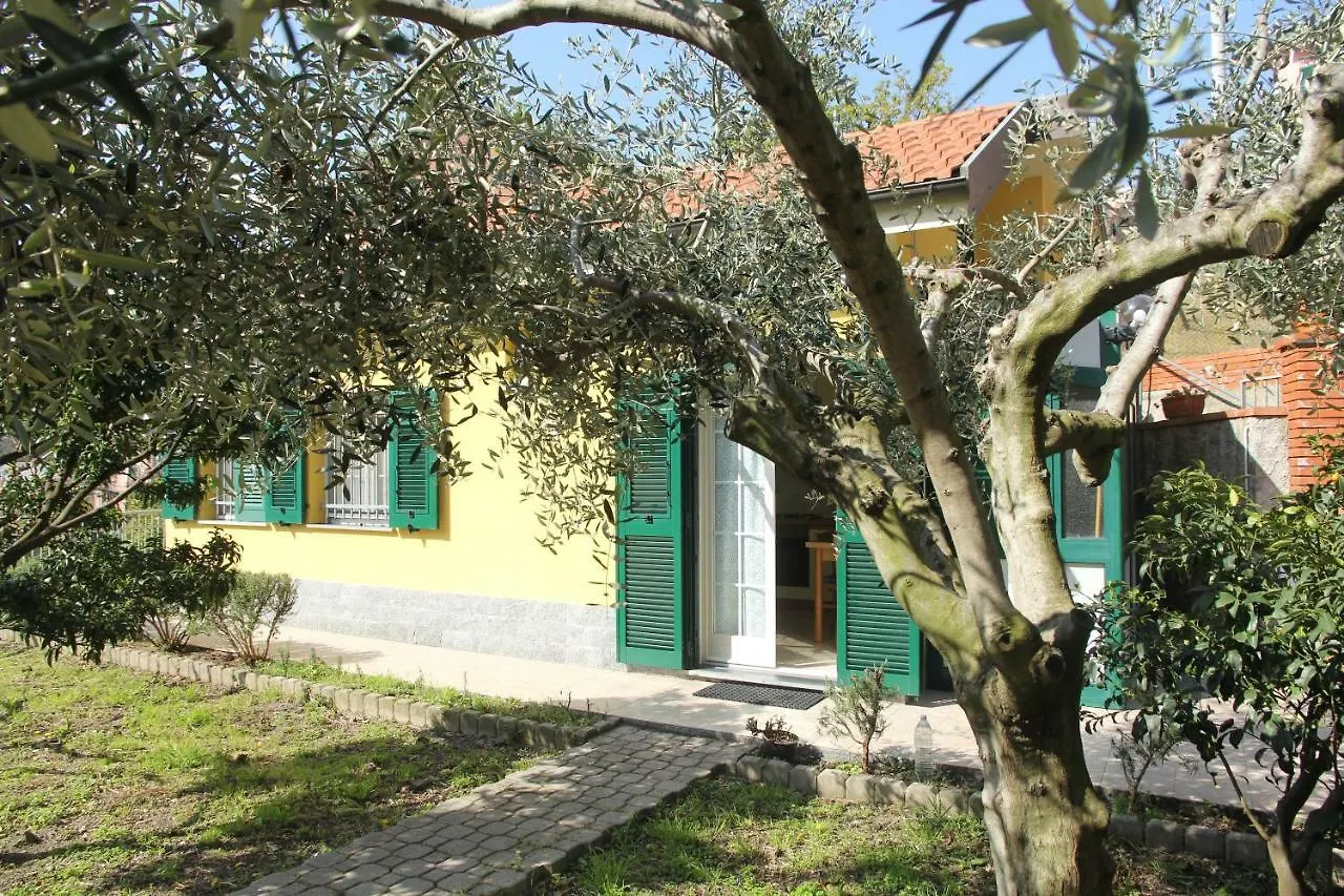 La Casetta Della Nonna Sestri Levante 0*,  Italy